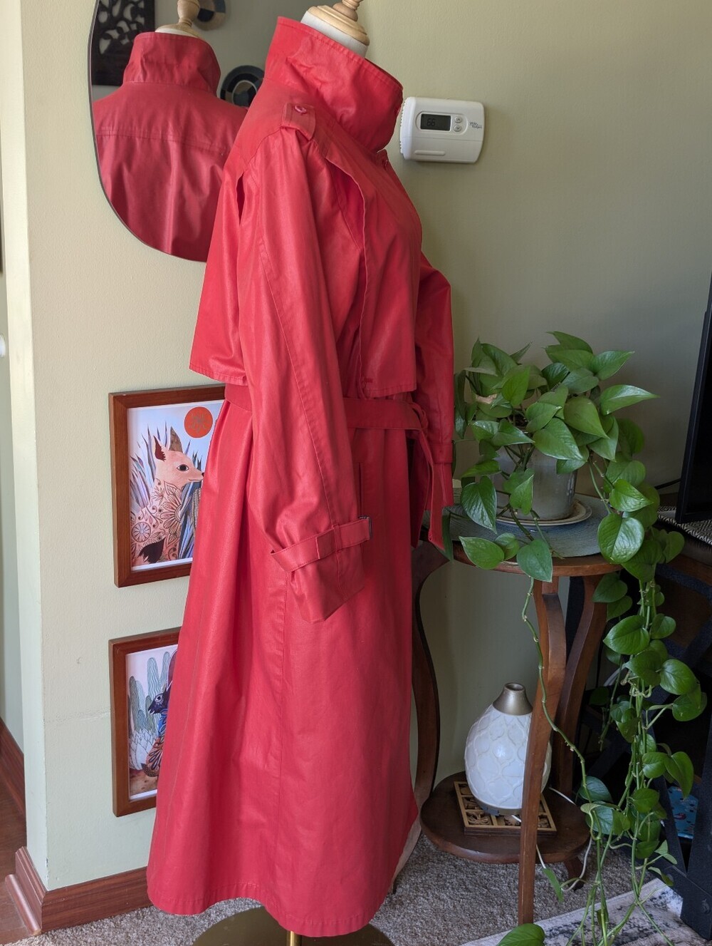 London Fog Women's Vintage Size 12 Red Belted Button Front Trench Coat - Picture 8 of 16